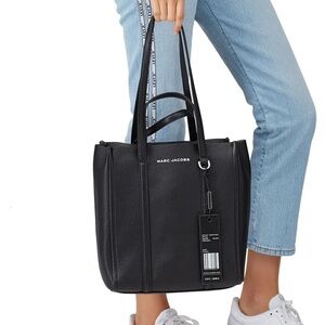 ❌SOLD❌Marc Jacobs The Black Tag Tote 27